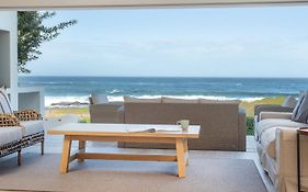 Seapearl Oceanfront Villa And Cottage